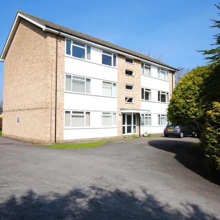 Rent this 2 bed apartment on Russett Court in Caterham Valley, CR3 6DA