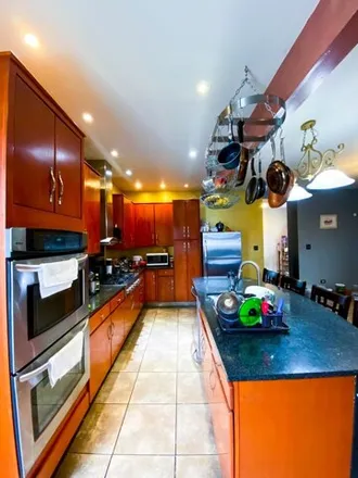 Image 5 - 2700 West 24th Place, Chicago, IL 60608, USA - House for sale