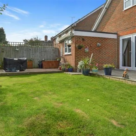 Image 2 - Britannia Close, High Street, Halling, ME2 1BT, United Kingdom - House for sale