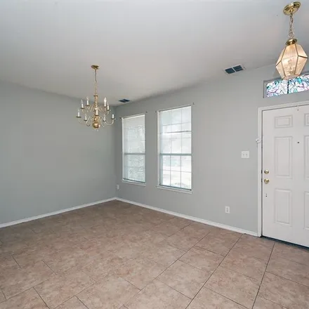 Image 2 - 10706 Gleneagles Lane, Rowlett, TX 75089, USA - House for rent