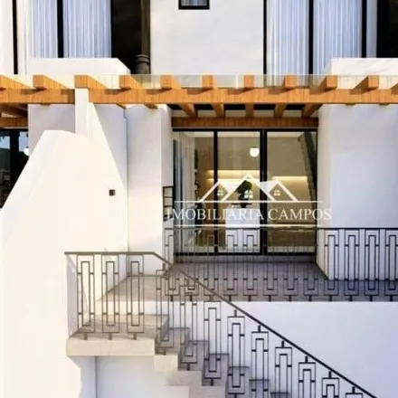 Buy this studio house on Rua Ângelo Cittadin in Jardim Coopagro, Toledo - PR