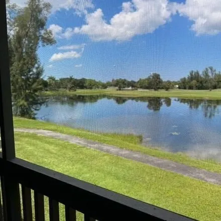 Rent this 2 bed condo on Lakeview Circle in Royal Palm Beach, Palm Beach County