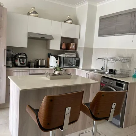 Image 2 - Miladys, Ferero Avenue, Randpark Ridge, Randburg, 2156, South Africa - Apartment for rent