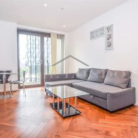 Rent this 1 bed room on Ambassador Building in Embassy Gardens, 5 New Union Square