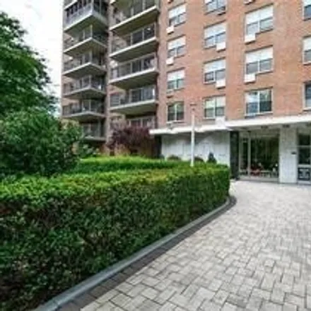 Buy this studio apartment on Oceanview Towers in 2652 Cropsey Avenue, New York