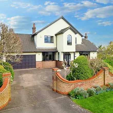 Buy this 5 bed house on Ponds Road in Galleywood, CM2 8QB