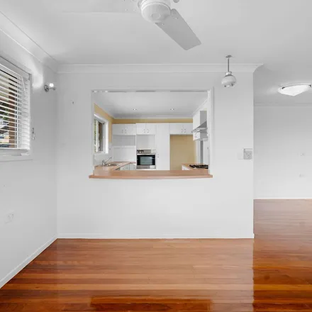 Rent this 5 bed apartment on 83 Hilda Street in Corinda QLD 4075, Australia