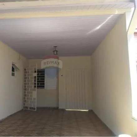 Buy this 3 bed house on unnamed road in Recreio dos Bandeirantes, Uberaba - MG