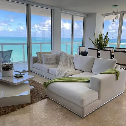 Image 4 - 6372 Collins Avenue, Miami Beach, FL 33141, USA - Apartment for rent