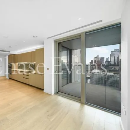 Rent this 2 bed room on Atlas Building in 145 City Road, London