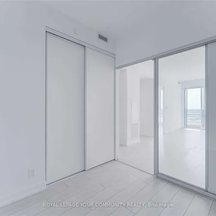 Image 3 - 8037 Jane Street, Vaughan, ON L4K 4B6, Canada - Apartment for rent