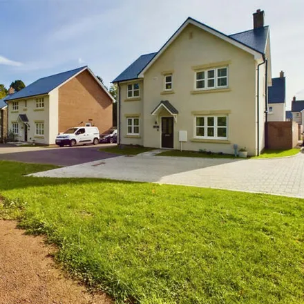 Buy this 5 bed house on unnamed road in Abergavenny, NP7 6PS