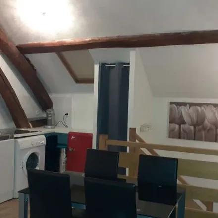 Rent this 3 bed apartment on 85 Route de Fontainebleau in 91490 Milly-la-Forêt, France
