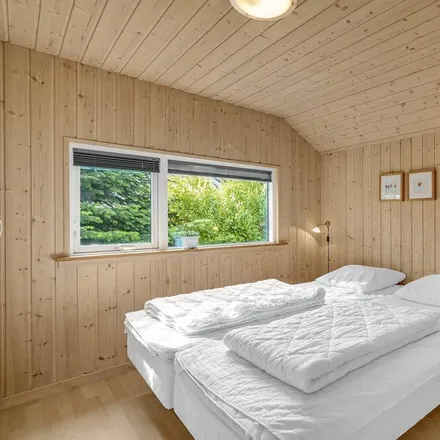 Rent this 4 bed house on University College Sjælland in Biblioteket, Bispegade
