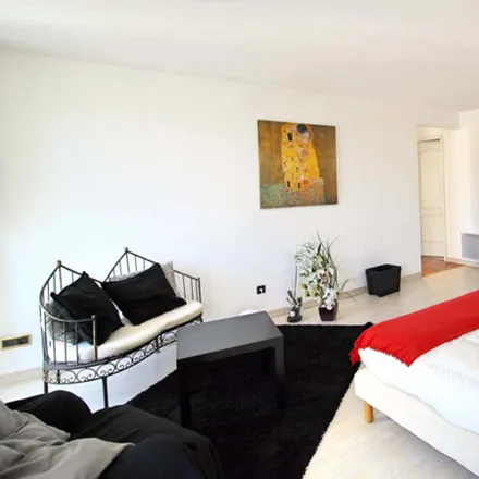 Image 3 - 66 Rue Paradis, 13001 Marseille, France - Room for rent