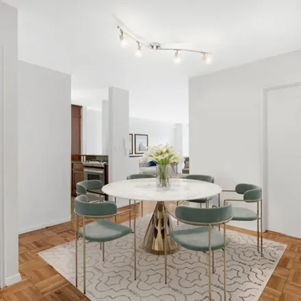 Image 3 - 165 East 32nd Street, New York, NY 10016, USA - Apartment for sale