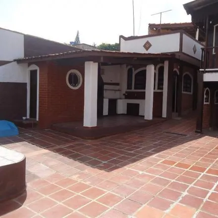 Rent this 3 bed house on Rua Luís de Souza in Jardim Bela Vista, Osasco - SP