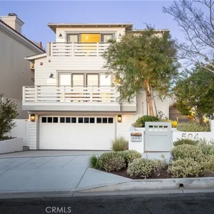 Rent this 4 bed house on 508 South Helberta Avenue in Clifton, Redondo Beach