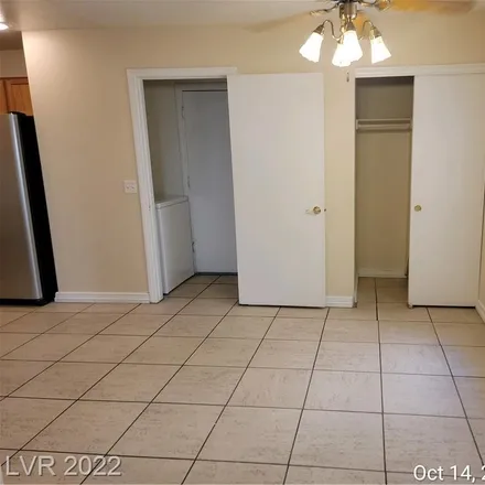 Image 7 - 3339 Dragon Fly Street, North Las Vegas, NV 89032, USA - Townhouse for rent