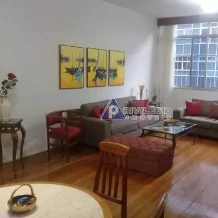 Buy this 3 bed apartment on Rua Lacerda Coutinho 30 in Copacabana, Rio de Janeiro - RJ