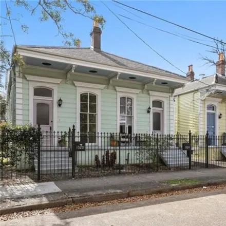 Buy this 9 bed house on 1324 Saint Mary Street in New Orleans, LA 70130