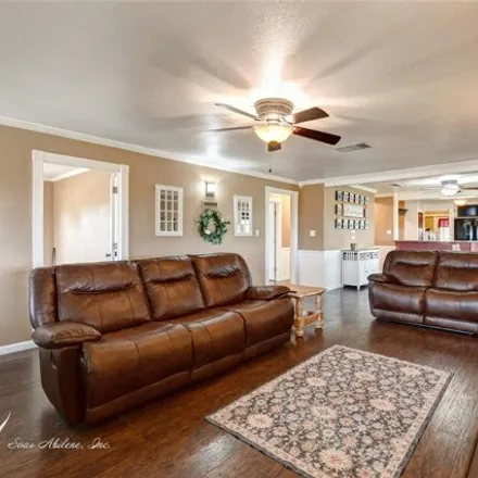 Image 5 - 498 South Cedar Street, Trent, Taylor County, TX 79561, USA - House for sale