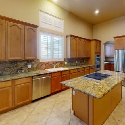 Rent this 4 bed apartment on 716 South Parkcrest Street in Greenfield Lakes, Gilbert