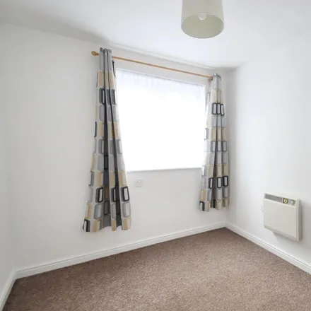 Image 9 - Macfarlane Chase, Weston-super-Mare, BS23 3WG, United Kingdom - Apartment for rent