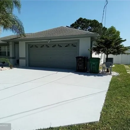 Buy this 4 bed house on 2456 Southeast Leithgow Street in Port Saint Lucie, FL 34952