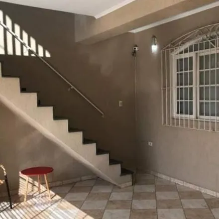 Buy this 3 bed house on Rua Florindo Capucci in Jardim Mauá, Mauá - SP