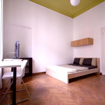 Rent this 6 bed room on Via Giorgio Jan in 6, 20129 Milan MI