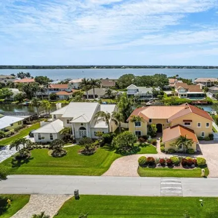 Image 3 - 656 Hawksbill Island Drive, Satellite Beach, FL 32937, USA - House for sale