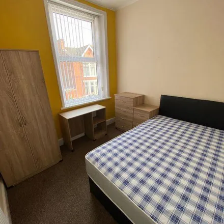 Rent this 6 bed apartment on SMITHDOWN RD/GRANVILLE RD in Smithdown Road, Liverpool