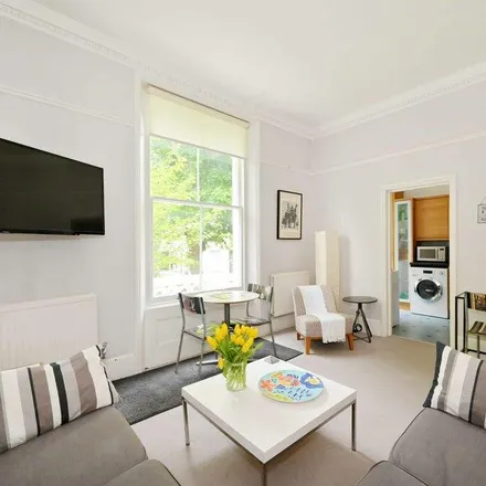 Image 3 - 13 Bassett Road, London, W10 6JS, United Kingdom - Apartment for rent