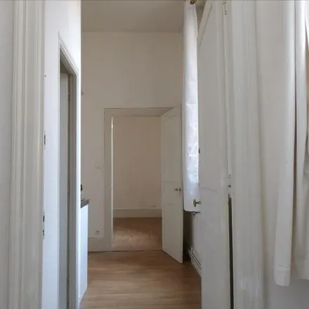Image 7 - 15 Rue Montesquieu, 54100 Nancy, France - Apartment for rent