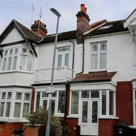Buy this 5 bed townhouse on 5 Drummond Road in London, E11 2JS