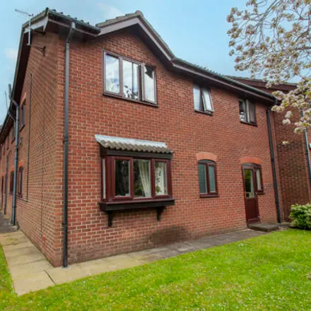 Rent this 1 bed room on Warrington Road in Newchurch, Culcheth