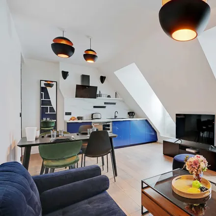 Image 5 - 11 Rue Fourcroy, 75017 Paris, France - Apartment for rent