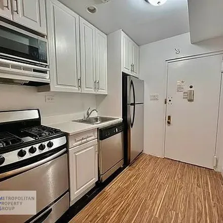 Rent this 2 bed apartment on 885 Boston Avenue in Bridgeport, CT 06610