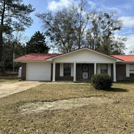 Buy this 3 bed house on 673 Son-in-Law Road in Holmes County, FL 32425