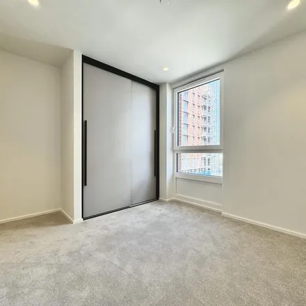 Image 5 - 208 Leven Road, London, E14 0GQ, United Kingdom - Apartment for rent