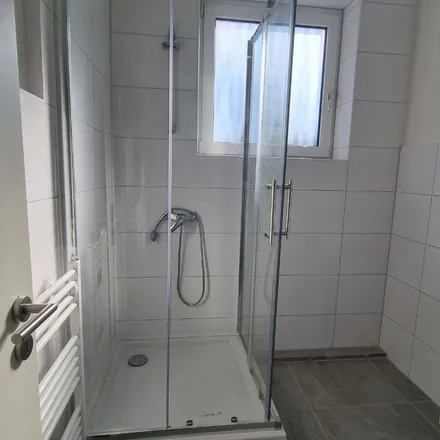 Rent this 4 bed apartment on Wertstraße 25 in 45357 Essen, Germany