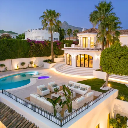 Image 1 - Avenida Valle Del Golf, 6A, 29660 Marbella, Spain - House for sale