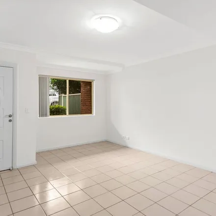 Image 5 - Balgownie Road, Balgownie NSW 2519, Australia - Apartment for rent