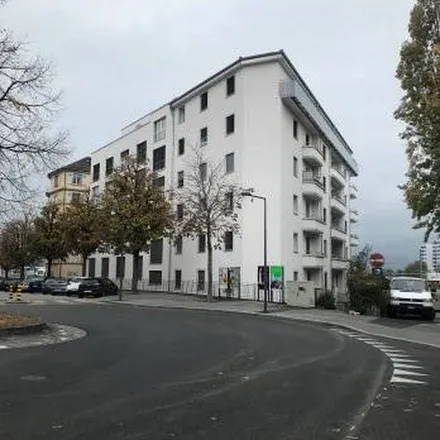 Rent this 2 bed apartment on Avenue de Morges 72b in 1004 Lausanne, Switzerland