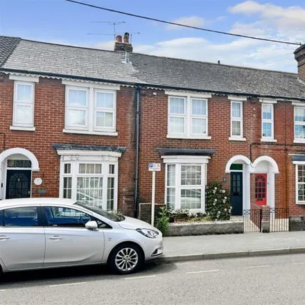 Buy this 3 bed townhouse on 46 Alma Road in Romsey, SO51 8WH