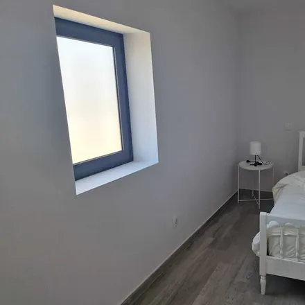 Rent this 2 bed house on ARDA MUSIC HUB in Rua de Pinto Bessa 122, 4300-427 Porto