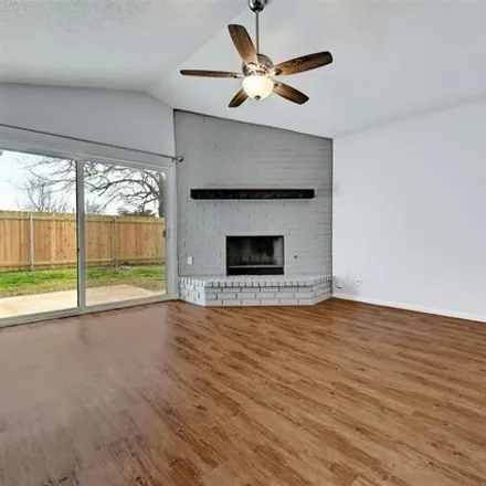 Image 2 - 601 Valley View Drive, Pflugerville, TX 78660, USA - Apartment for rent