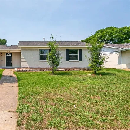 Buy this 3 bed house on 2645 Laramie Street in Irving, TX 75062