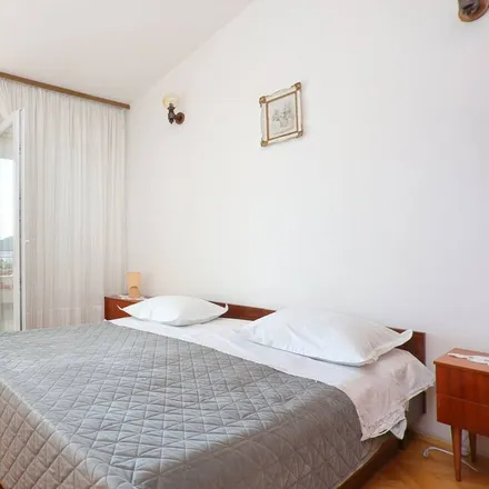 Image 6 - Općina Rogoznica, Šibenik-Knin County, Croatia - Apartment for rent